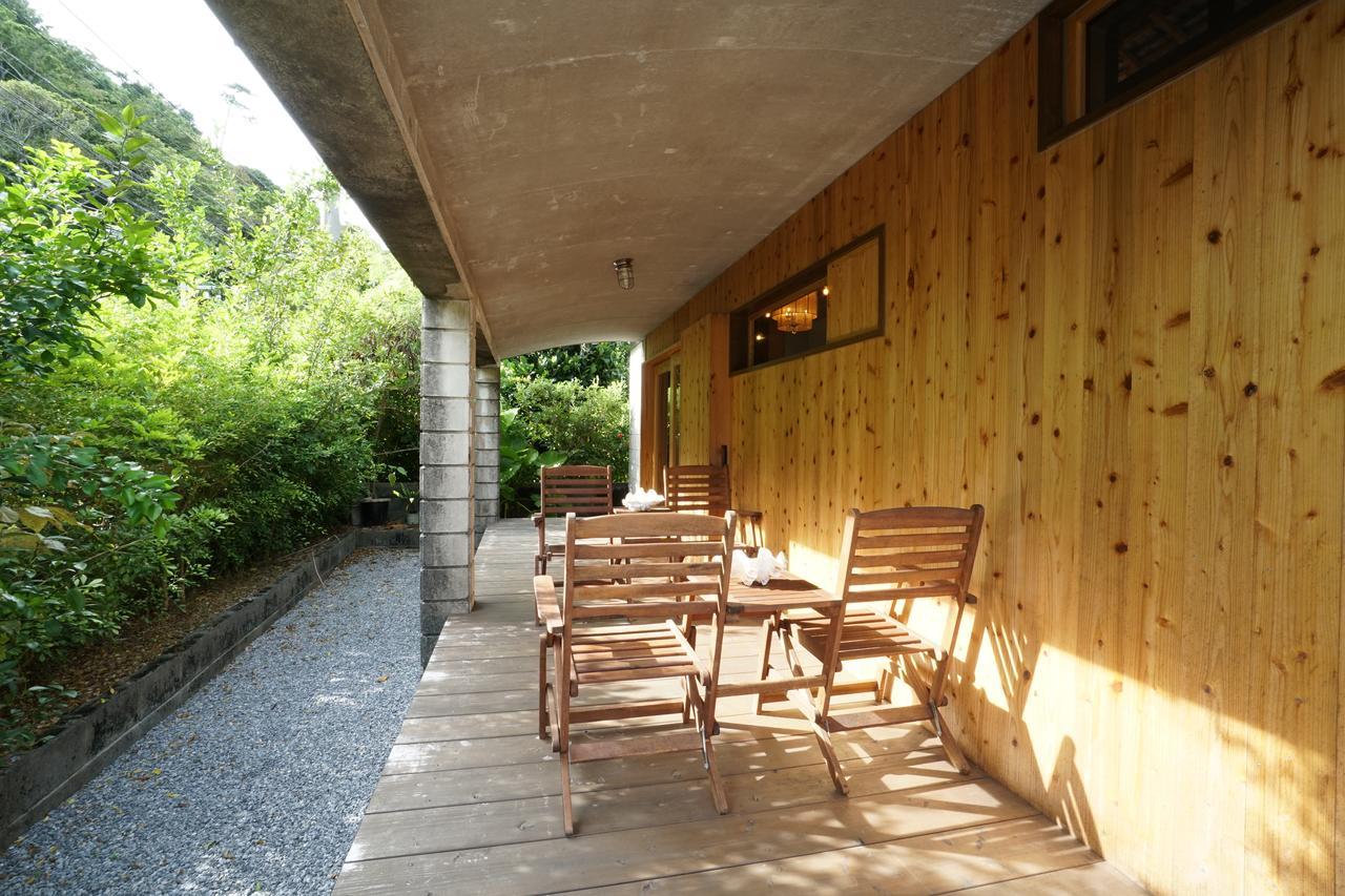Suite Villa Mok Ogimi Exterior foto